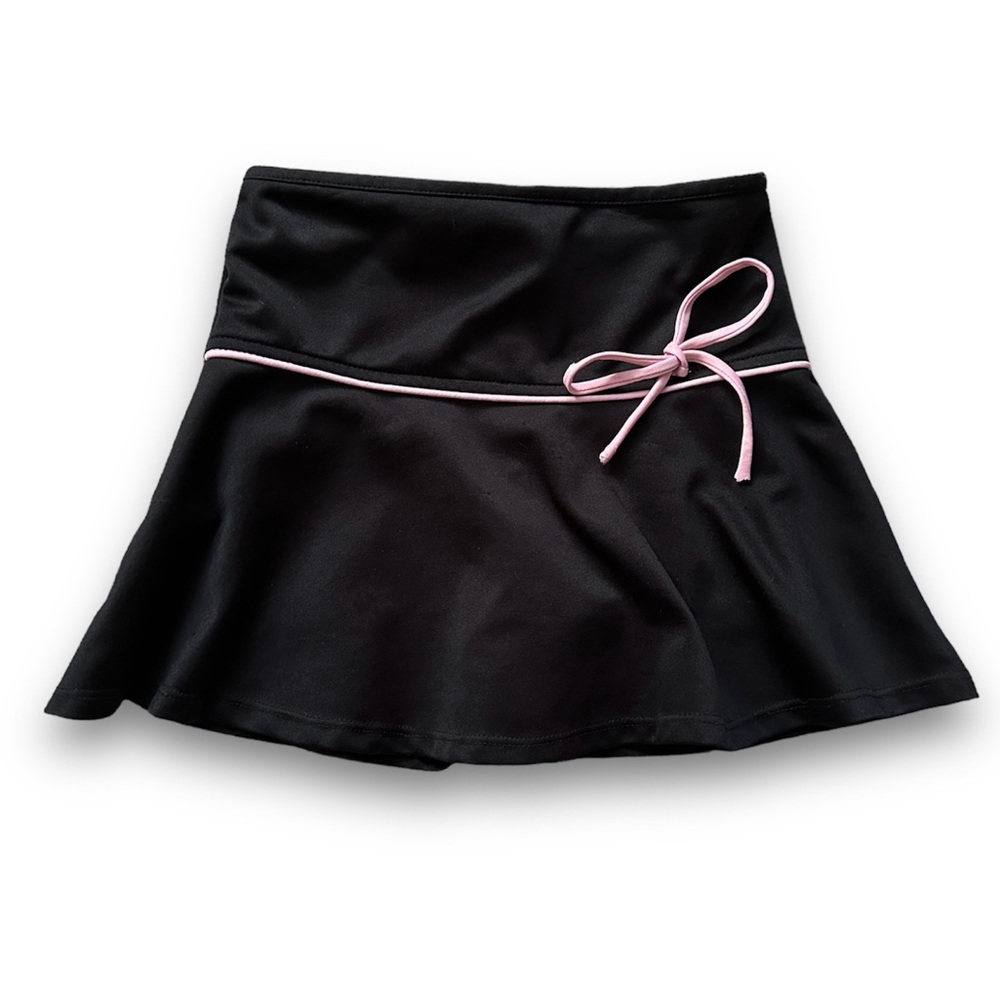 Black and Pink Bow Mini Skirt